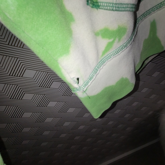 Bleached out lime Pink hoodie - Picture 7 of 8